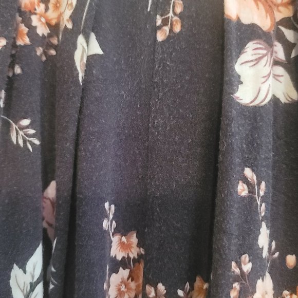 Latched Mama Petite Navy Peach Floral Romper and earrings - Picture 2 of 5